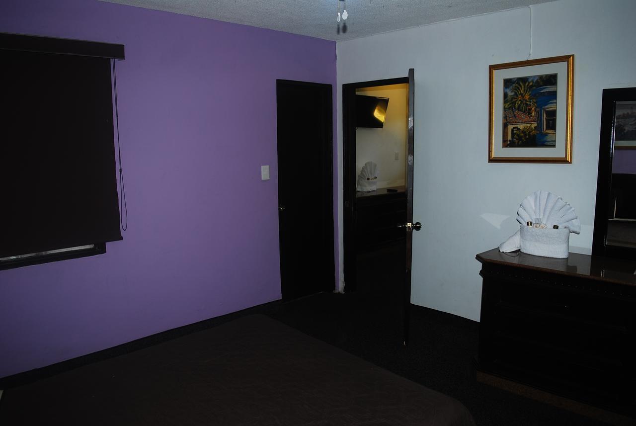 Hotel Suites Royal Тіхуана Екстер'єр фото